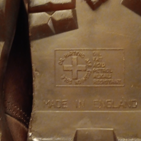 Vintage Doc Martins - Picture 6 of 9